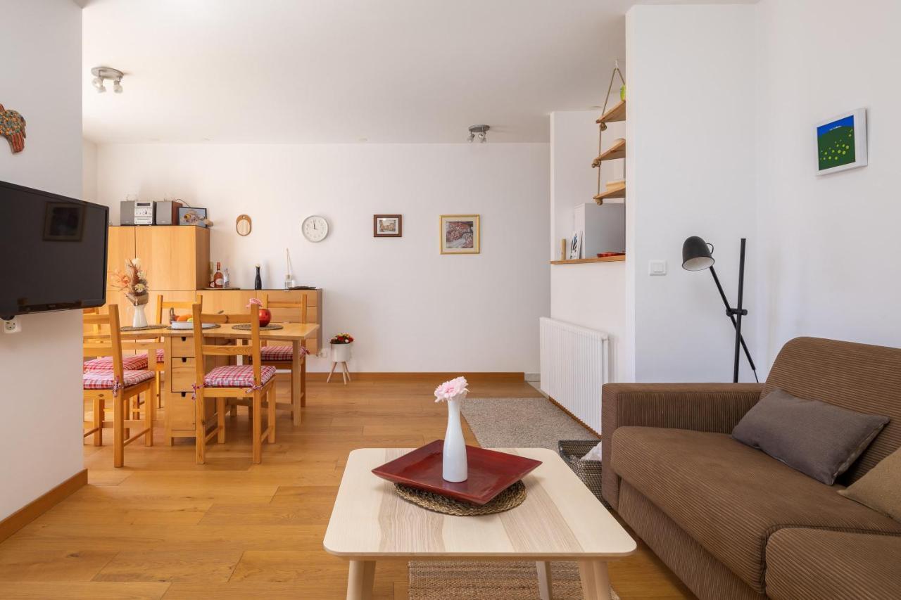 Modern Apt With Terrace 4 Min Walk To The Beach Split Kültér fotó