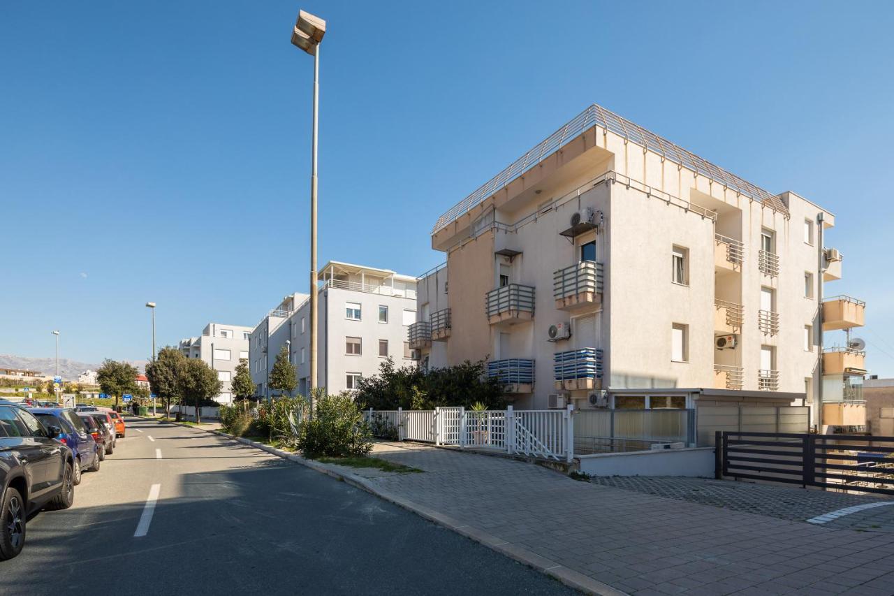 Modern Apt With Terrace 4 Min Walk To The Beach Split Kültér fotó